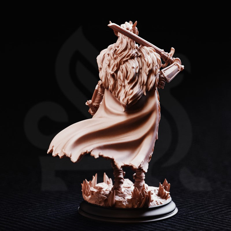 Estelia - Renegade Golden Griffin