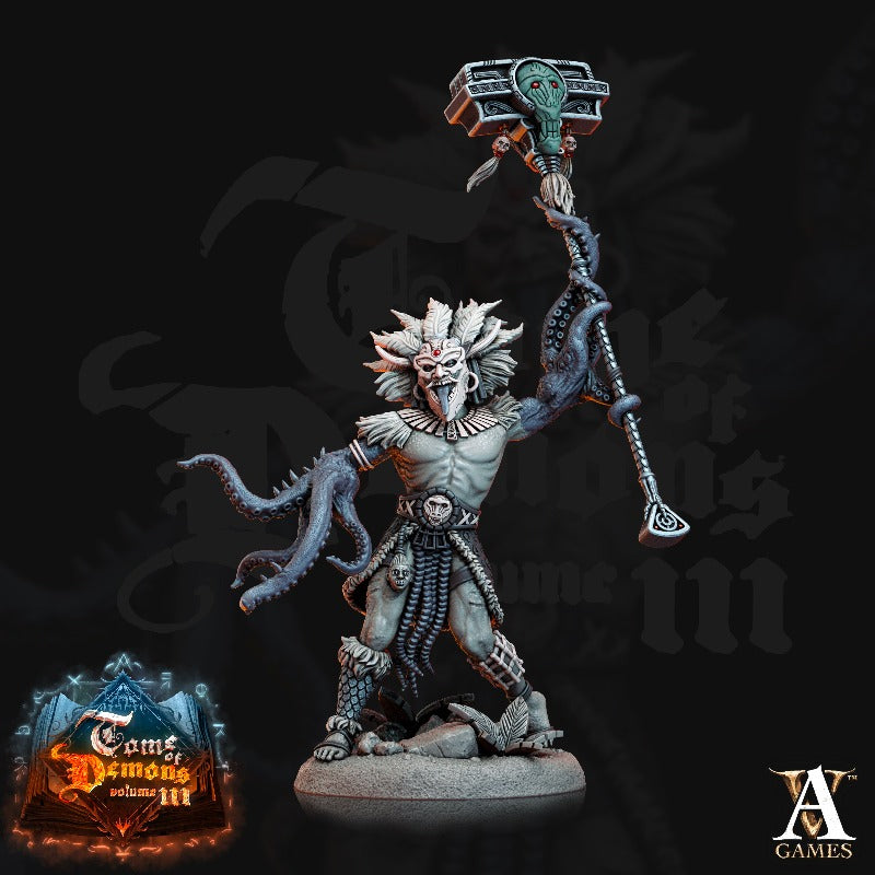 miniature Qyintakla Corrupted Hunters pose 3 sculpted by Archvillain Games