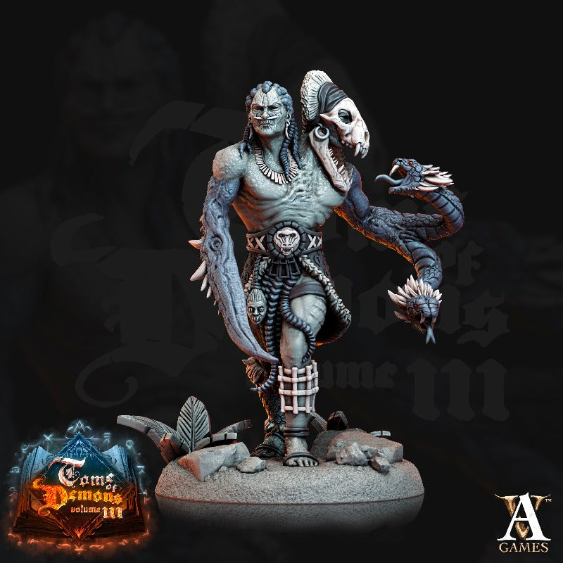 miniature Qyintakla Corrupted Hunters pose 4 sculpted by Archvillain Games