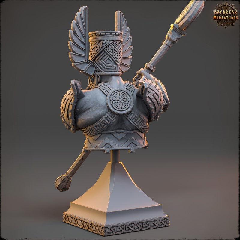 miniature Elder Thane Rauban Slicer - Bust by Daybreak Miniatures