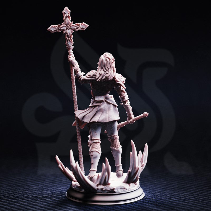 Sara Rosewood - Cleric of Cedhelieth