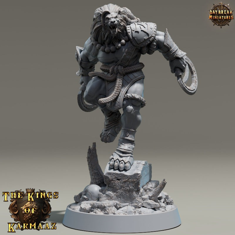 miniature King Glaive sculpted by Daybreak Miniatures