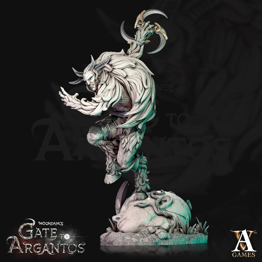 miniature Celadren's Hunter 4 sculpted by Archvillain Games
